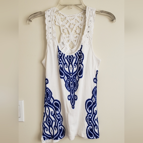INC Beach Lace Top Size L NWOT - Picture 1 of 6
